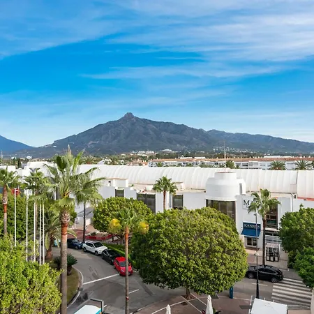 Vistas Al Mar En El Centro De Puerto Banus 3 4h Apartman Marbella