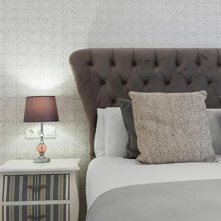 Vistas Al Mar En El Centro De Puerto Banus 3 4h * Marbella