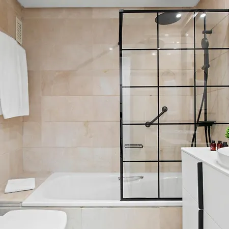 Vistas Al Mar En El Centro De Puerto Banus 3 4h 公寓