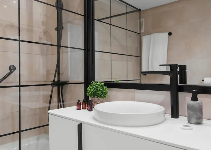 Vistas Al Mar En El Centro De Puerto Banus 3 4h شقة