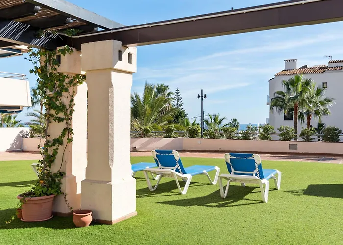 Vistas Al Mar En El Centro De Puerto Banus 3 4h