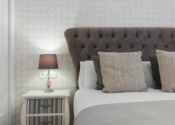 Vistas Al Mar En El Centro De Puerto Banus 3 4h * Marbella