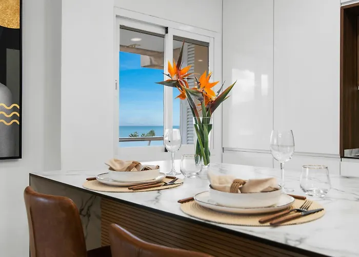 Vistas Al Mar En El Centro De Puerto Banus 3 4h Apartament *